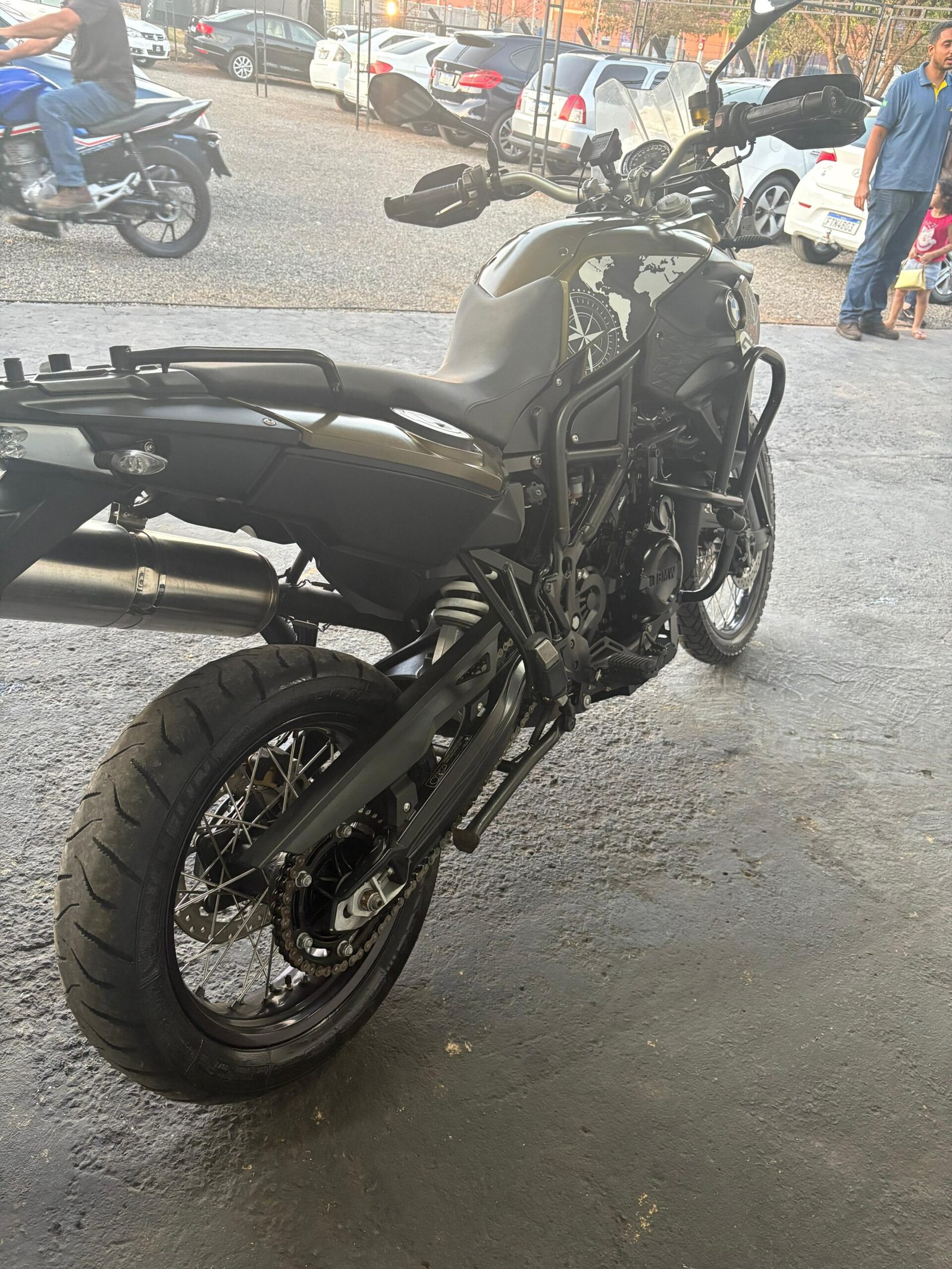 
								BMW GS F800 full									
