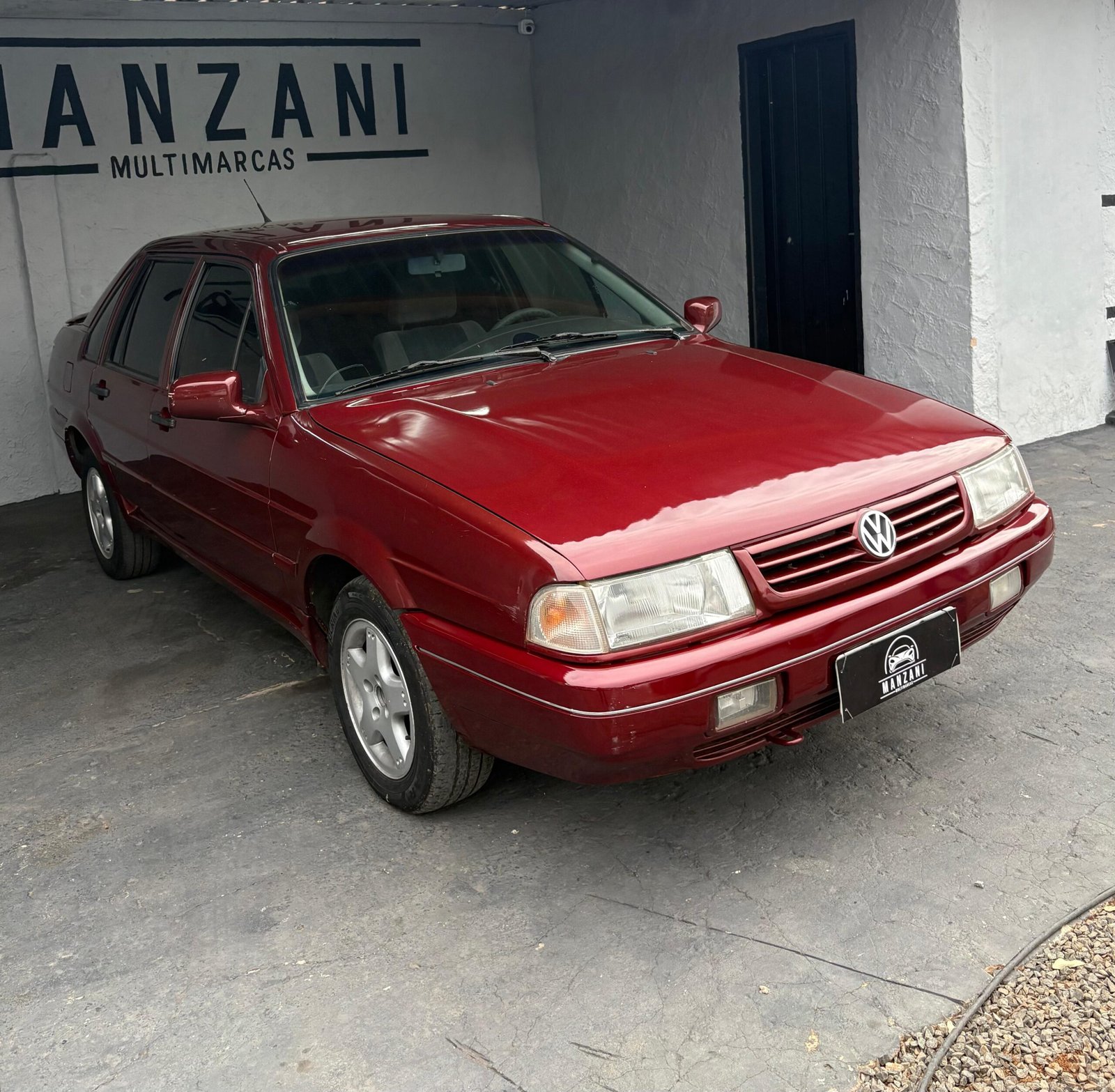 
								Volkswagen Santana Exclusive 1999 full									