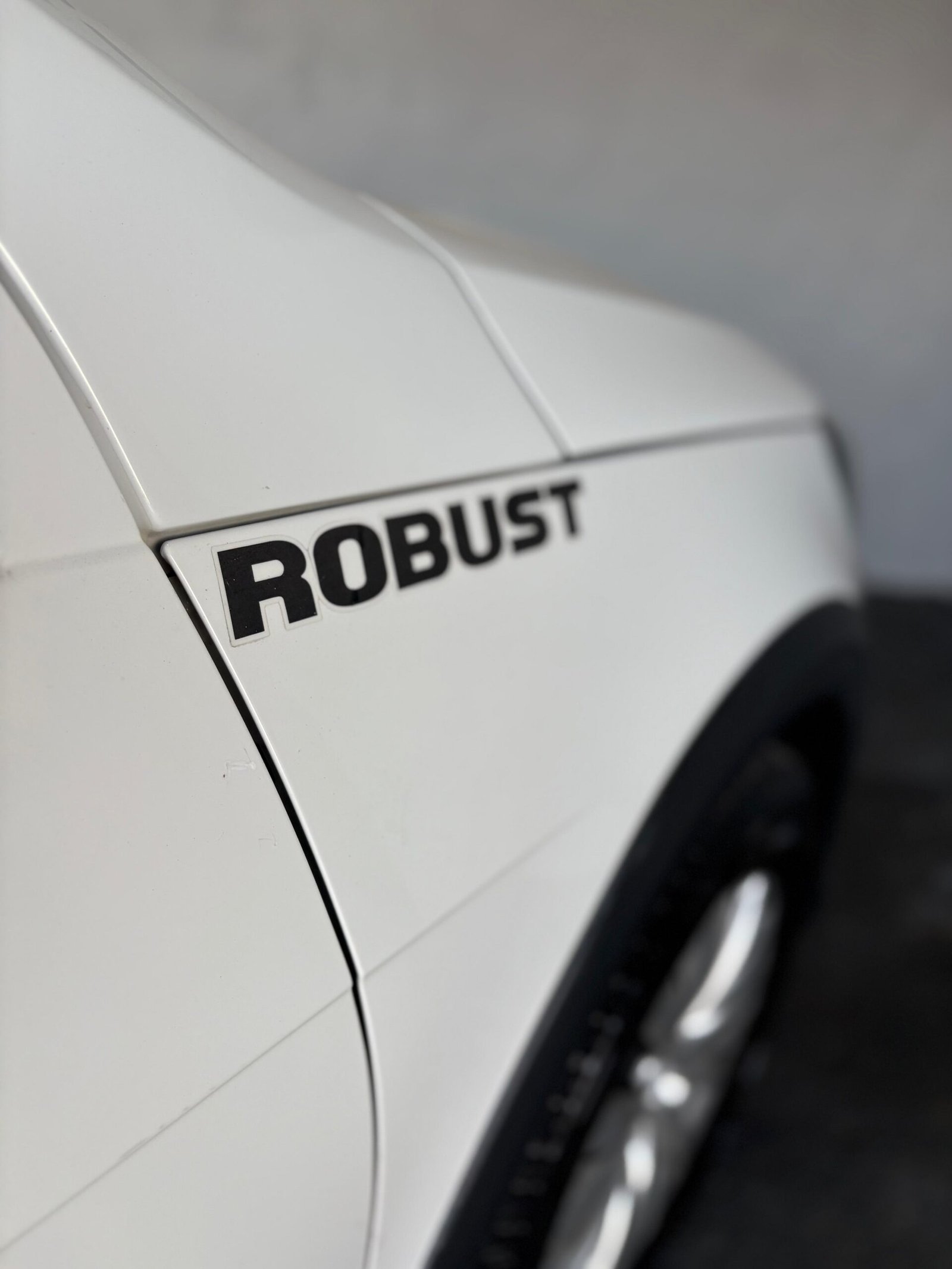 
								Saveiro Robust 2019 full									